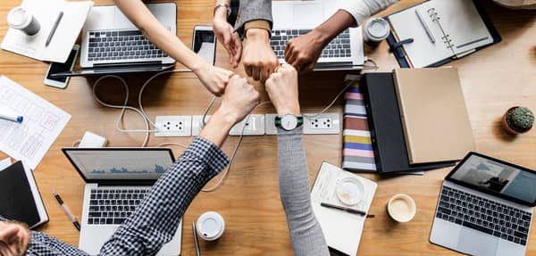 Precarização das oportunidades de trabalho entre os brasileiros na era digital