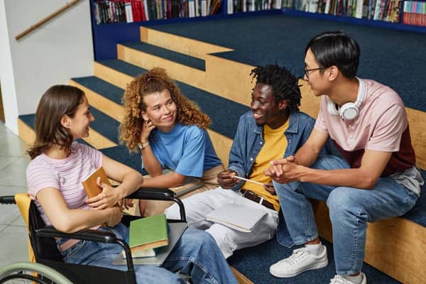 A questão da acessibilidade de alunos com deficiência no Brasil