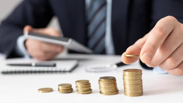 Importância da educação financeira e de poupar dinheiro no Brasil